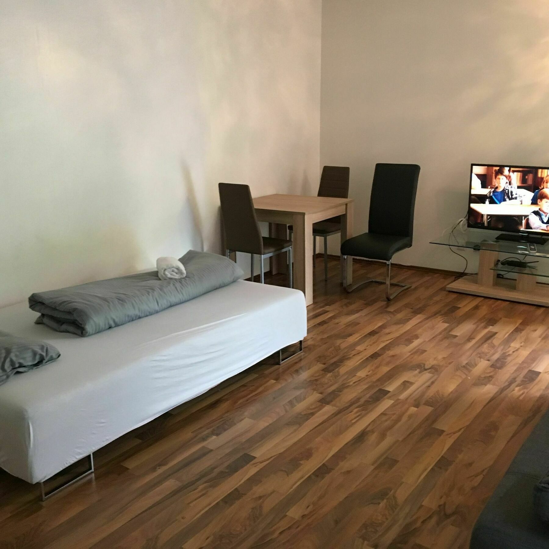 Kn Kahtan Boarding House Lägenhet München Exteriör bild