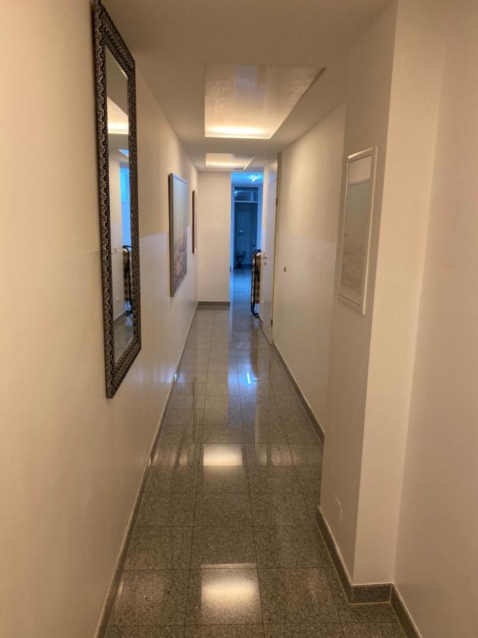 Kn Kahtan Boarding House Lägenhet München Exteriör bild