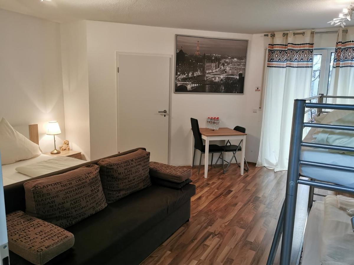 Kn Kahtan Boarding House Lägenhet München Exteriör bild